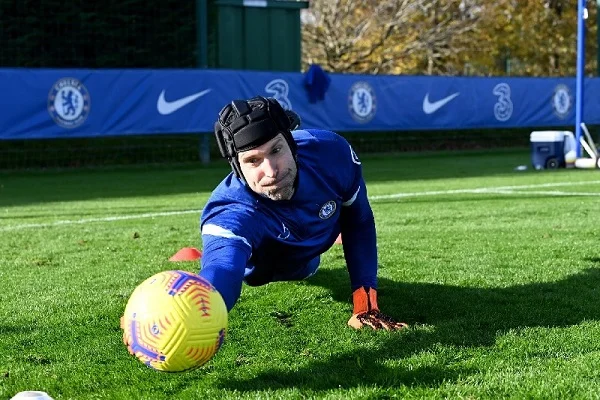 Petr Cech là thủ môn xuất sắc nhất lịch sử Chelsea