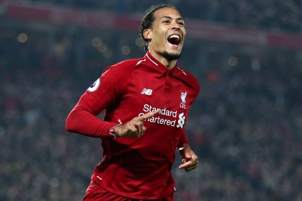 Top 10 Hậu vệ hay nhất Liverpool: Virgil Van Dijk