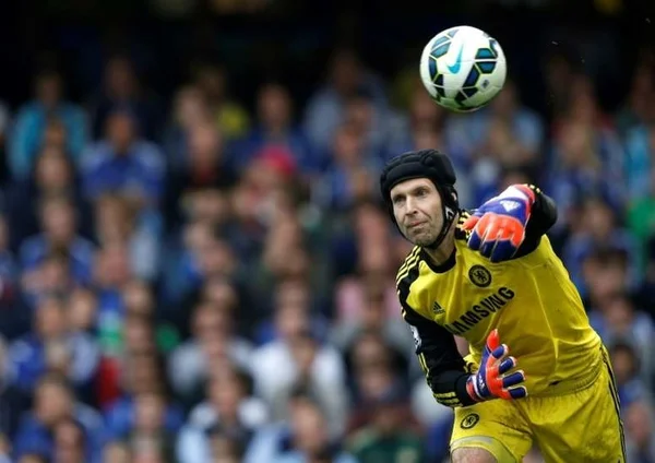 Petr Cech là thủ môn xuất sắc nhất Chelsea trong nhiều năm liền