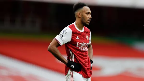 Tốc độ chạy của Aubameyang là 32,7 km/h