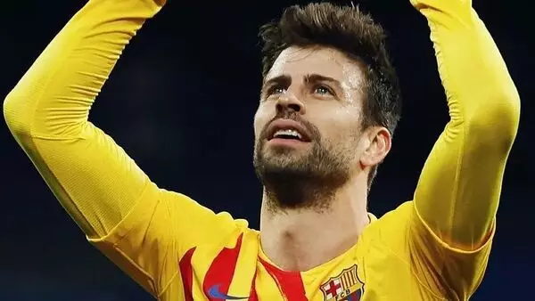 Gerard Pique có chiều cao cực kỳ ấn tượng 1,94 m