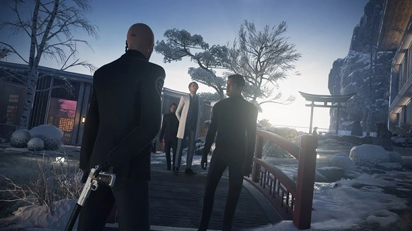 Thực hiện các phi vụ ám sát máu me cùng đặc vụ 47 trong Hitman