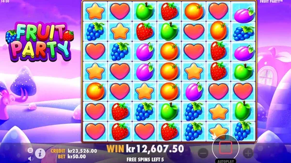 Game Fruit Party định dạng tương đối đặc biệt gồm 7 × 7 cuộn