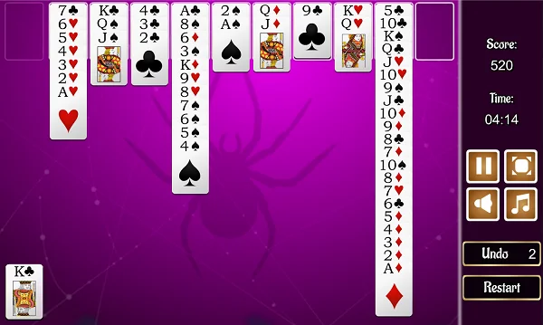 Gameplay của Beetle (solitaire) xoay quanh việc thu thập các bộ ba quân bài để hoàn thành "con bọ."