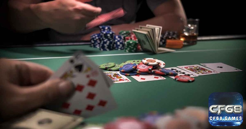 Poker là một trò giải trí có sức hút đặc biệt.